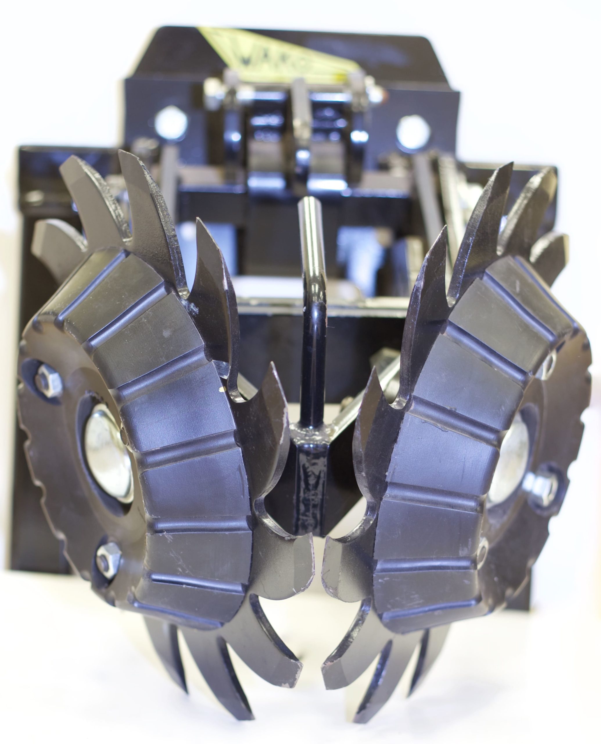 Wako Row Cleaner for farming and agriculture